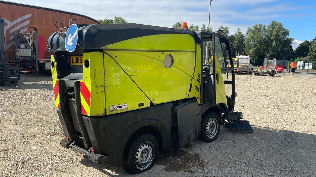 JOHNSTON - Barredora vial: foto 3 JOHNSTON - Barredora vial: foto 3