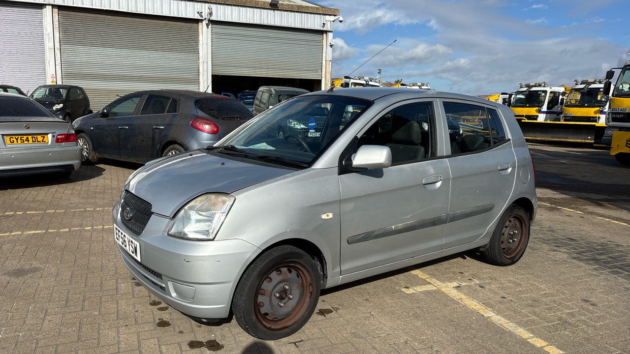 KIA PICANTO 1.0 ZAPP - Hatchback: foto 2 KIA PICANTO 1.0 ZAPP - Hatchback: foto 2