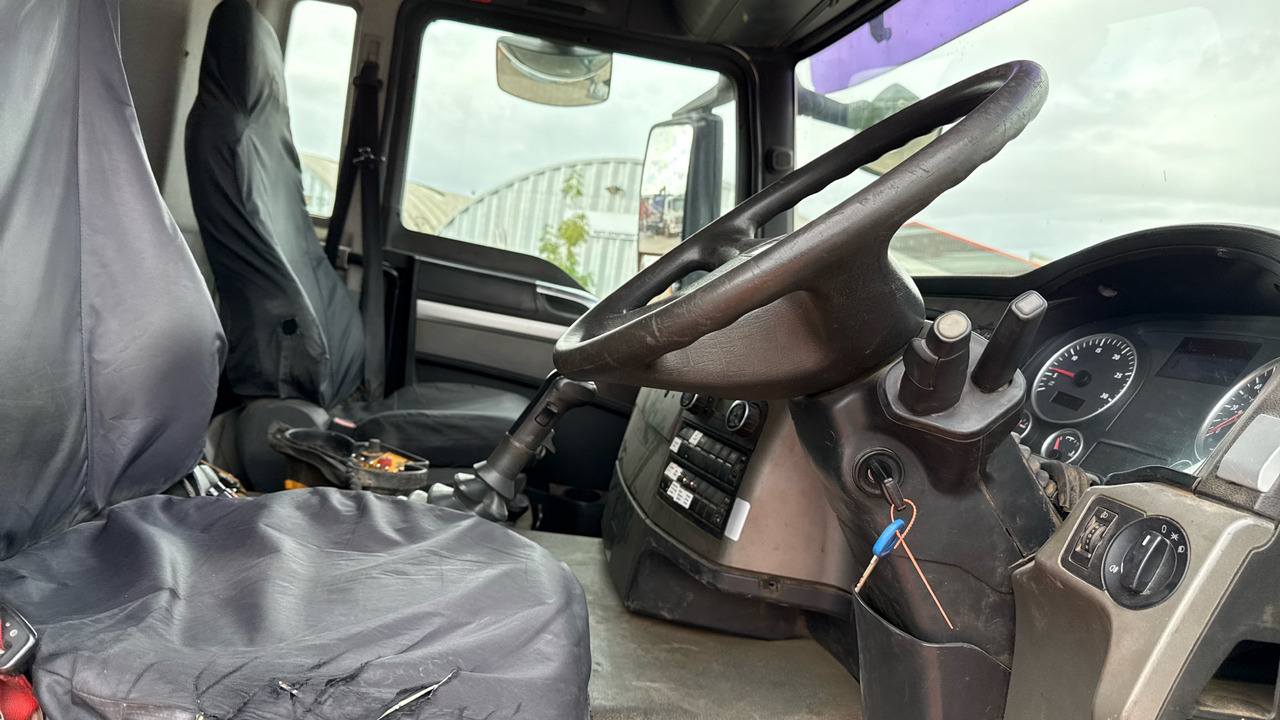 MAN TGS 26.440 - Limpieza de alcantarillado: foto 5 MAN TGS 26.440 - Limpieza de alcantarillado: foto 5