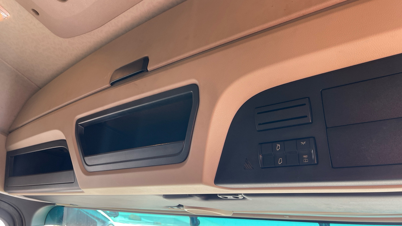Camión lona MERCEDES-BENZ ACTROS  2530: foto 15