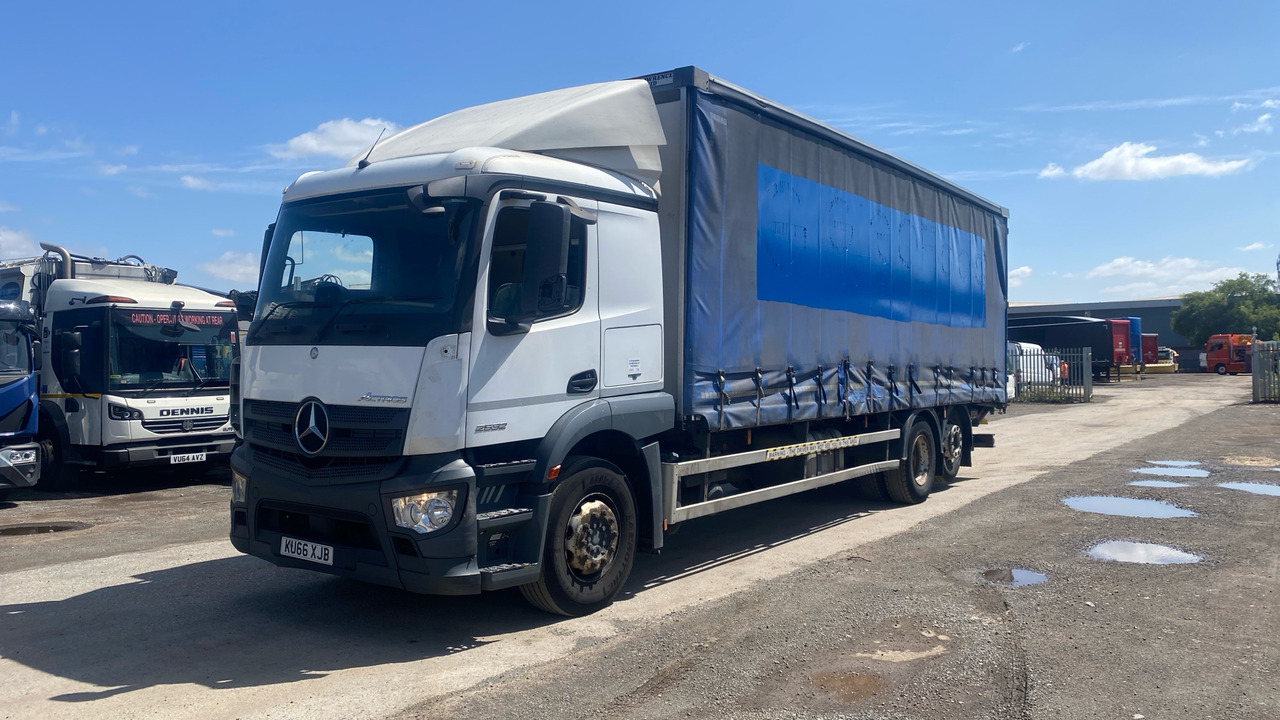 MERCEDES-BENZ ACTROS 2532 - Camión lona: foto 2 MERCEDES-BENZ ACTROS 2532 - Camión lona: foto 2