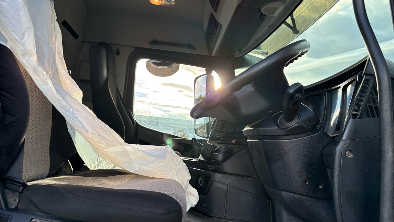 MERCEDES-BENZ AROCS  3243 - Camión volquete: foto 5 MERCEDES-BENZ AROCS  3243 - Camión volquete: foto 5