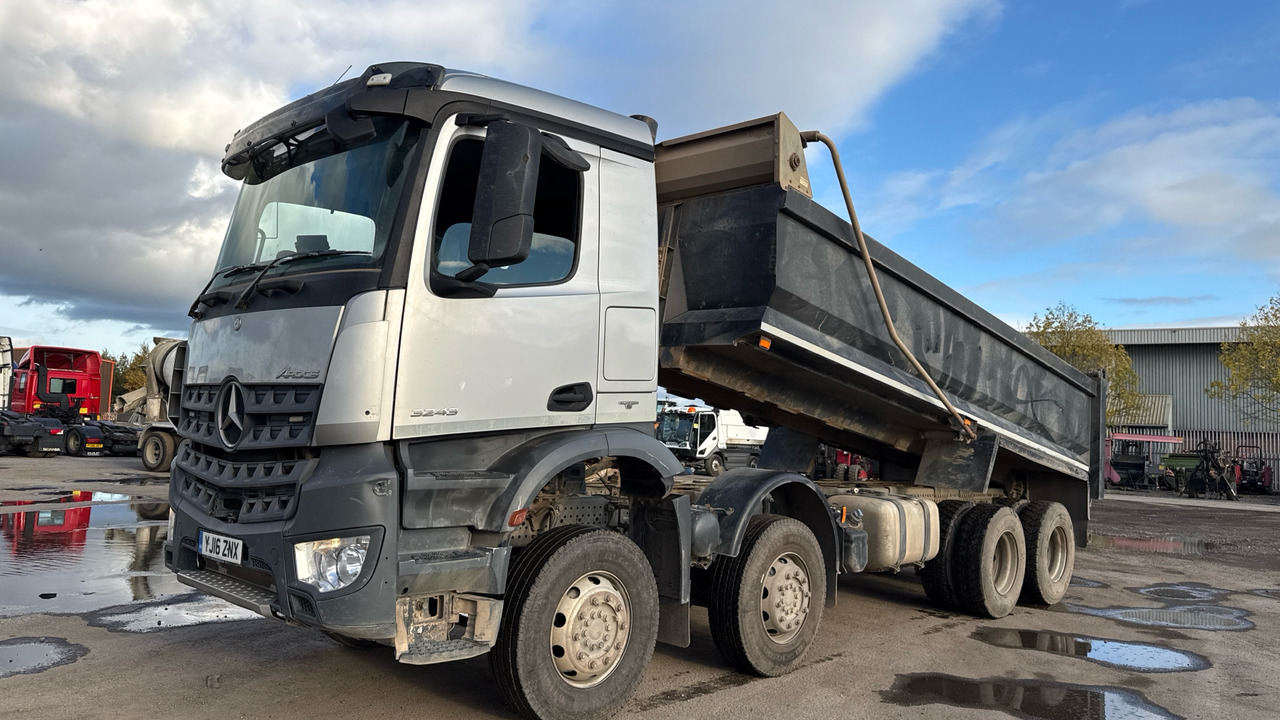 MERCEDES-BENZ AROCS  3243 - Camión volquete: foto 2 MERCEDES-BENZ AROCS  3243 - Camión volquete: foto 2