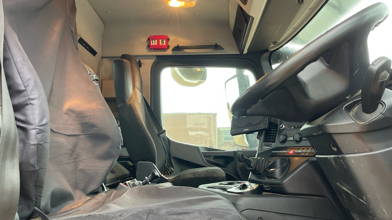 MERCEDES-BENZ AROCS - Camión volquete, Camión grúa: foto 5 MERCEDES-BENZ AROCS - Camión volquete, Camión grúa: foto 5