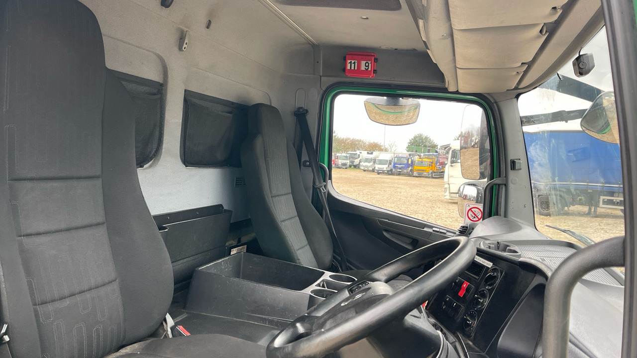 Camión chasis MERCEDES-BENZ ATEGO 1523: foto 8 Camión chasis MERCEDES-BENZ ATEGO 1523: foto 8