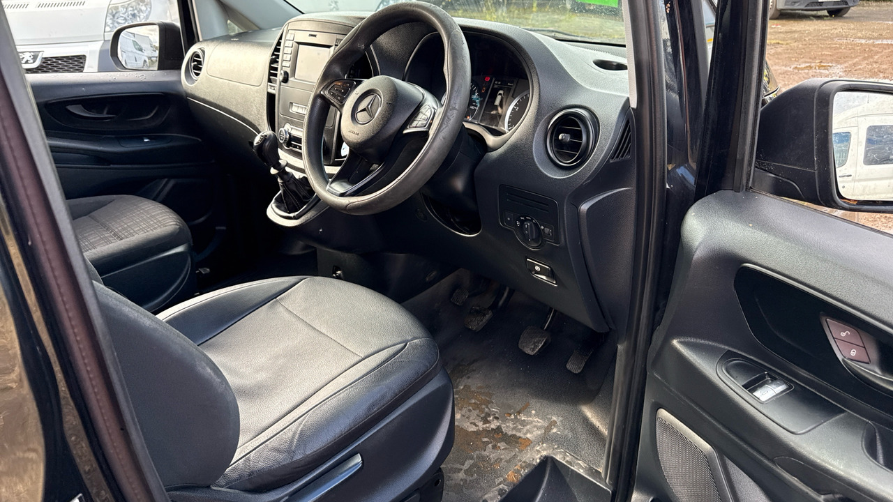 MERCEDES-BENZ VITO 114CDI BlueTec - Furgoneta combi: foto 5 MERCEDES-BENZ VITO 114CDI BlueTec - Furgoneta combi: foto 5