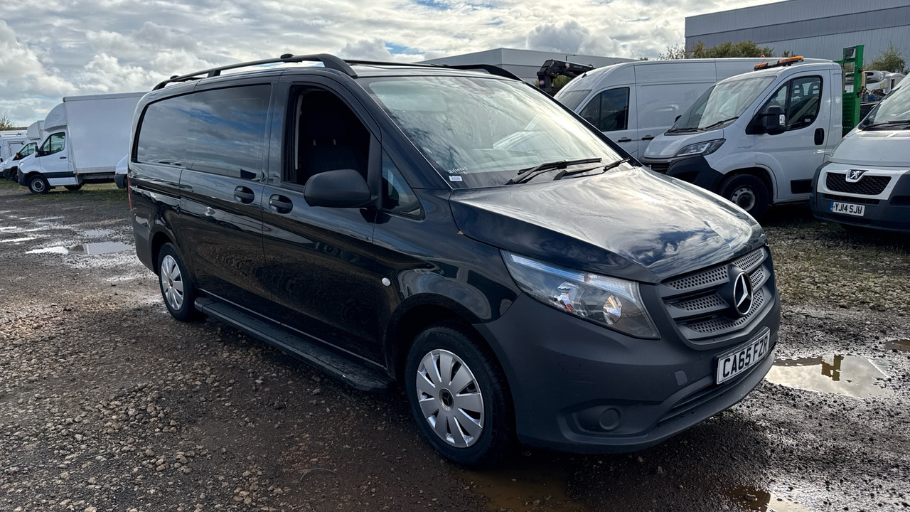 MERCEDES-BENZ VITO 114CDI BlueTec - Furgoneta combi: foto 1 MERCEDES-BENZ VITO 114CDI BlueTec - Furgoneta combi: foto 1