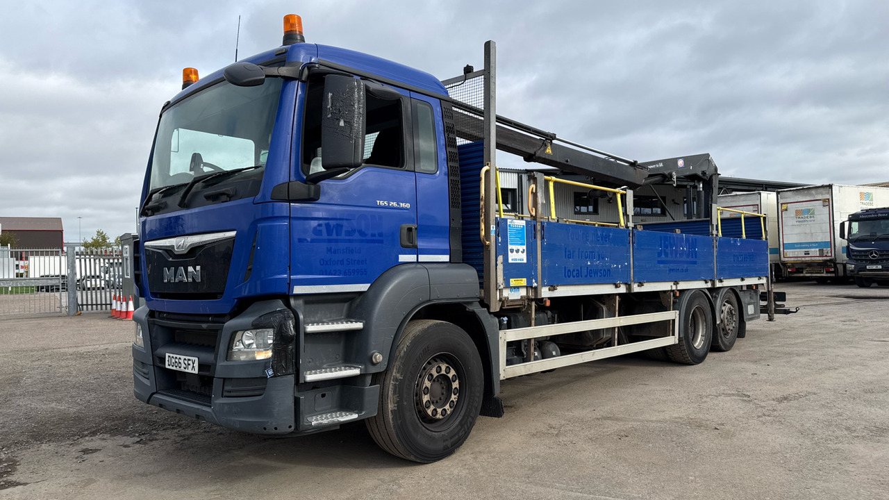 Man TGS 26.360 - Camión caja abierta, Camión grúa: foto 2 Man TGS 26.360 - Camión caja abierta, Camión grúa: foto 2