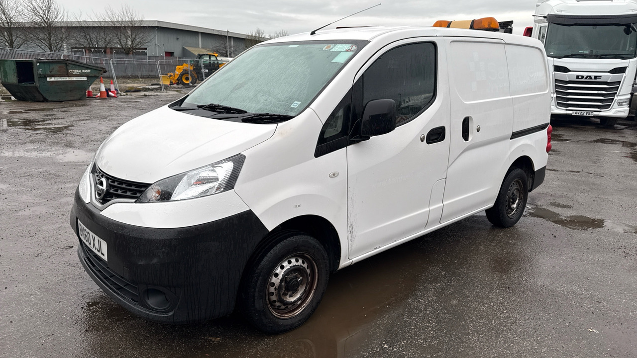 NISSAN NV 200 1.5 DCI SE - Coche: foto 2 NISSAN NV 200 1.5 DCI SE - Coche: foto 2