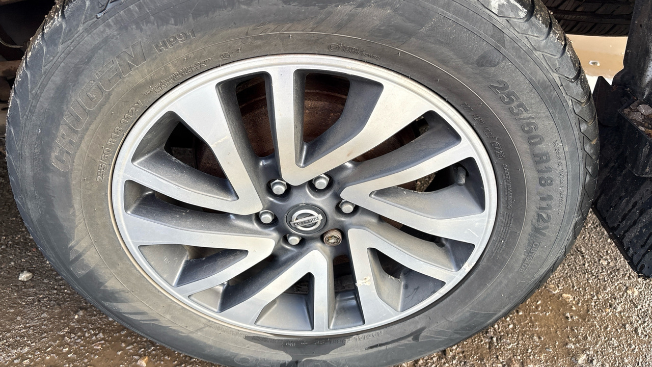 Pick-up Nissan Navara Tekna 2.3 DCI 190PS: foto 28