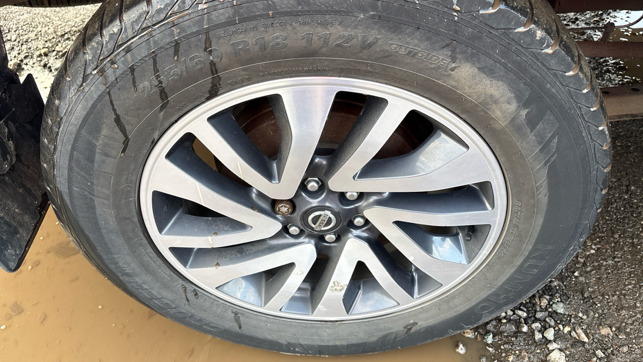 Pick-up Nissan Navara Tekna 2.3 DCI 190PS: foto 29