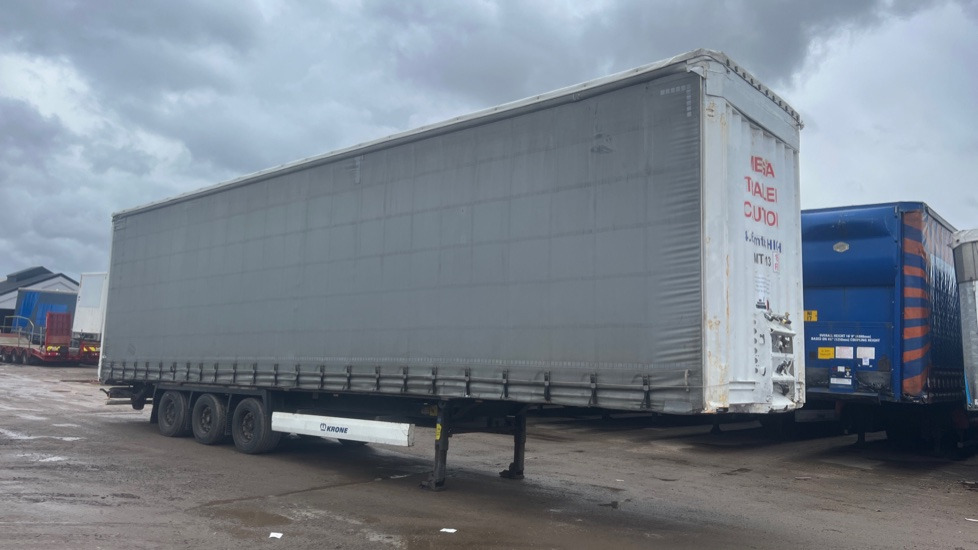KRONE CURTAINSIDE - Otros maquinaria: foto 3 KRONE CURTAINSIDE - Otros maquinaria: foto 3