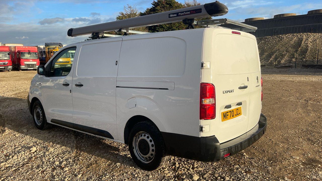 PEUGEOT EXPERT PROFESSIONAL 1.5 BLUEHDI - Furgón: foto 3 PEUGEOT EXPERT PROFESSIONAL 1.5 BLUEHDI - Furgón: foto 3