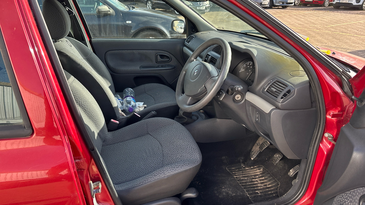 RENAULT CLIO 1.2 CAMPUS - Hatchback: foto 5 RENAULT CLIO 1.2 CAMPUS - Hatchback: foto 5