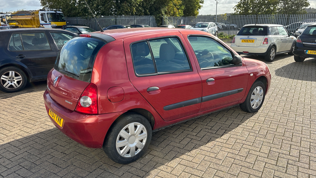 RENAULT CLIO 1.2 CAMPUS - Hatchback: foto 4 RENAULT CLIO 1.2 CAMPUS - Hatchback: foto 4