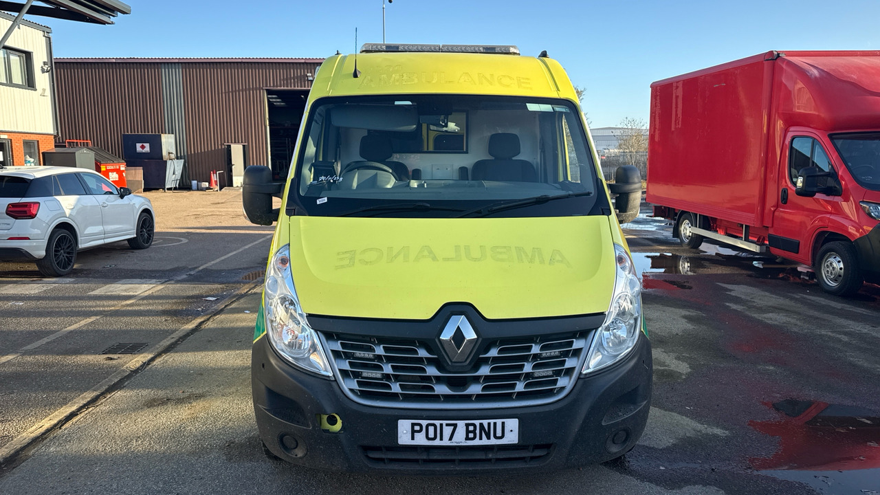 Ambulancia RENAULT MASTER 150.39: foto 12 Ambulancia RENAULT MASTER 150.39: foto 12