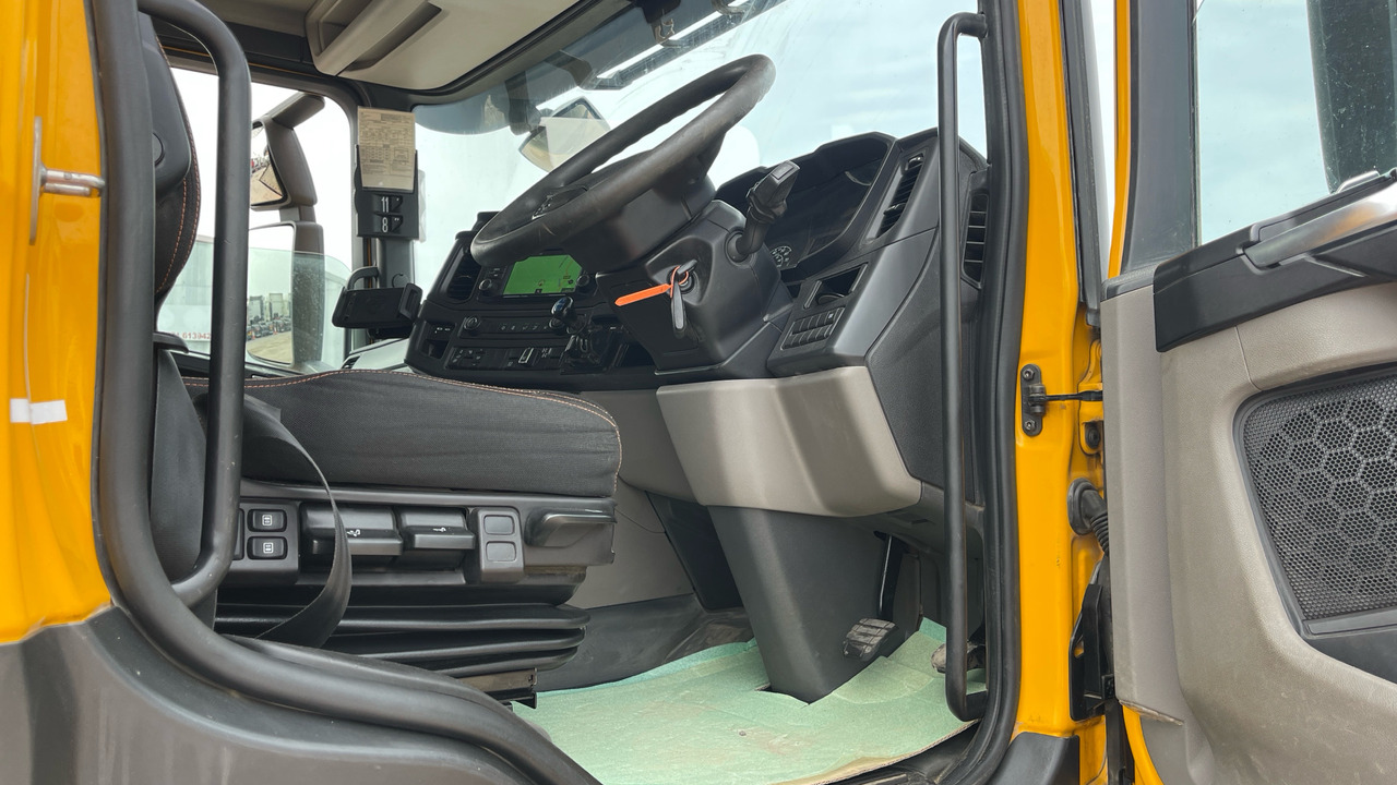 SCANIA P 410 XT - Camión volquete: foto 5 SCANIA P 410 XT - Camión volquete: foto 5