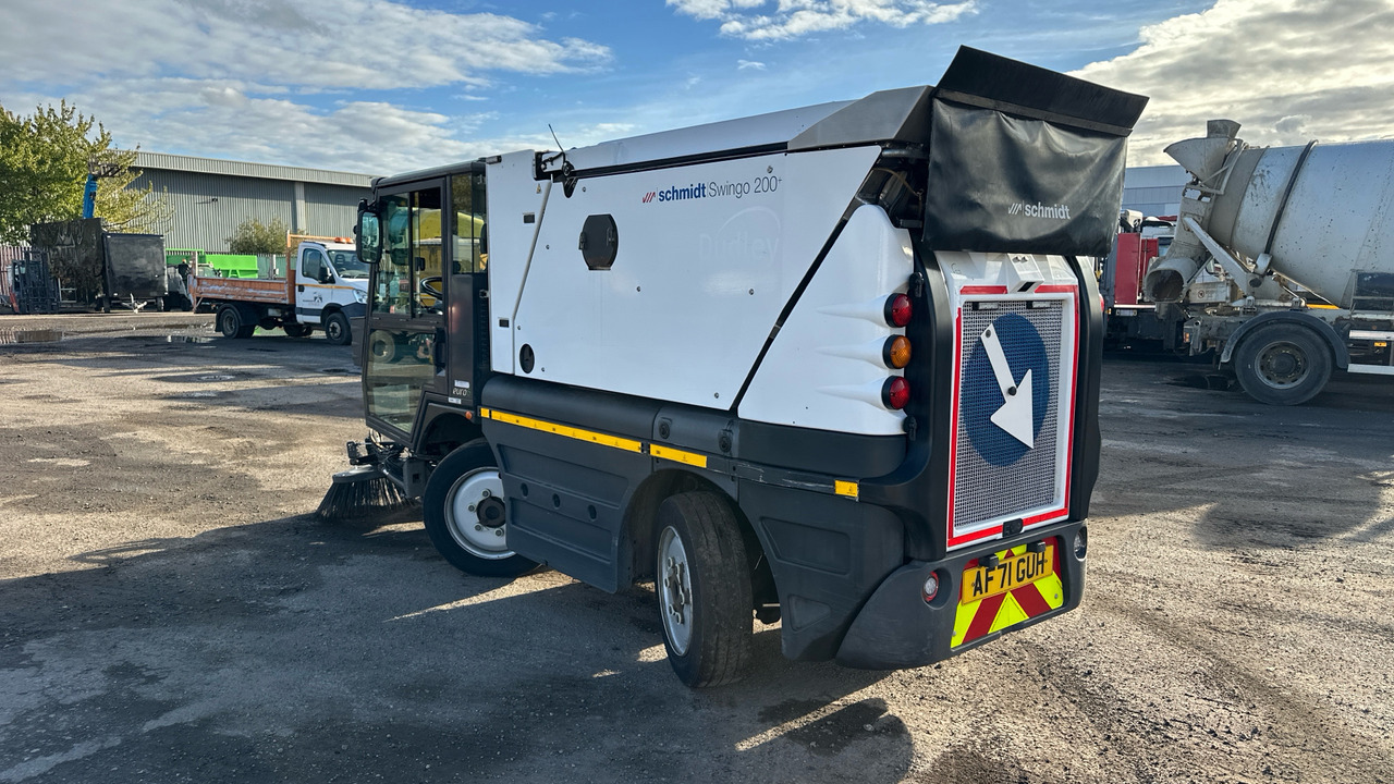 SCHMIDT SWINGO 200 - Barredora vial: foto 3 SCHMIDT SWINGO 200 - Barredora vial: foto 3