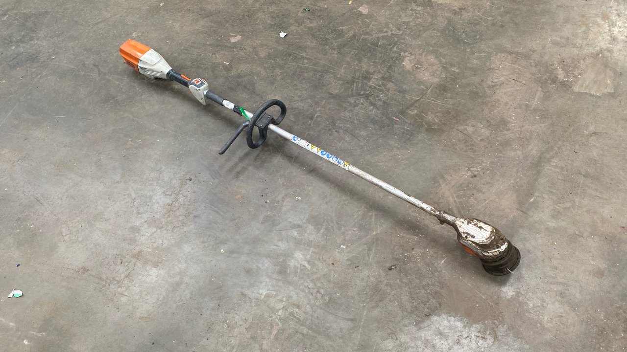 STIHL FSA90R STRIMMER * NO MOTOR* - Equipo de construcción: foto 3 STIHL FSA90R STRIMMER * NO MOTOR* - Equipo de construcción: foto 3