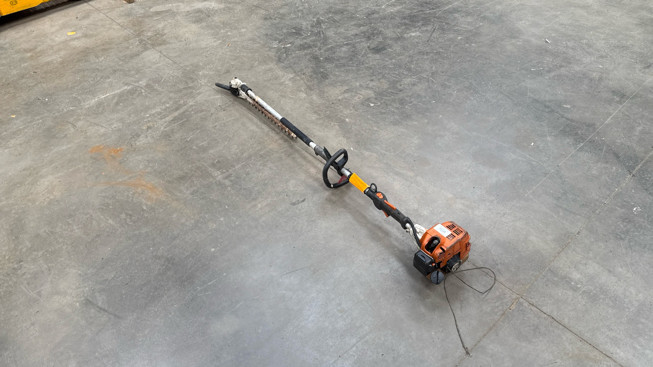 STIHL HEDGE CUTTER - Equipo de construcción: foto 1 STIHL HEDGE CUTTER - Equipo de construcción: foto 1