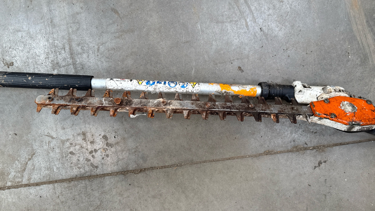 STIHL HEDGE CUTTER - Equipo de construcción: foto 5 STIHL HEDGE CUTTER - Equipo de construcción: foto 5