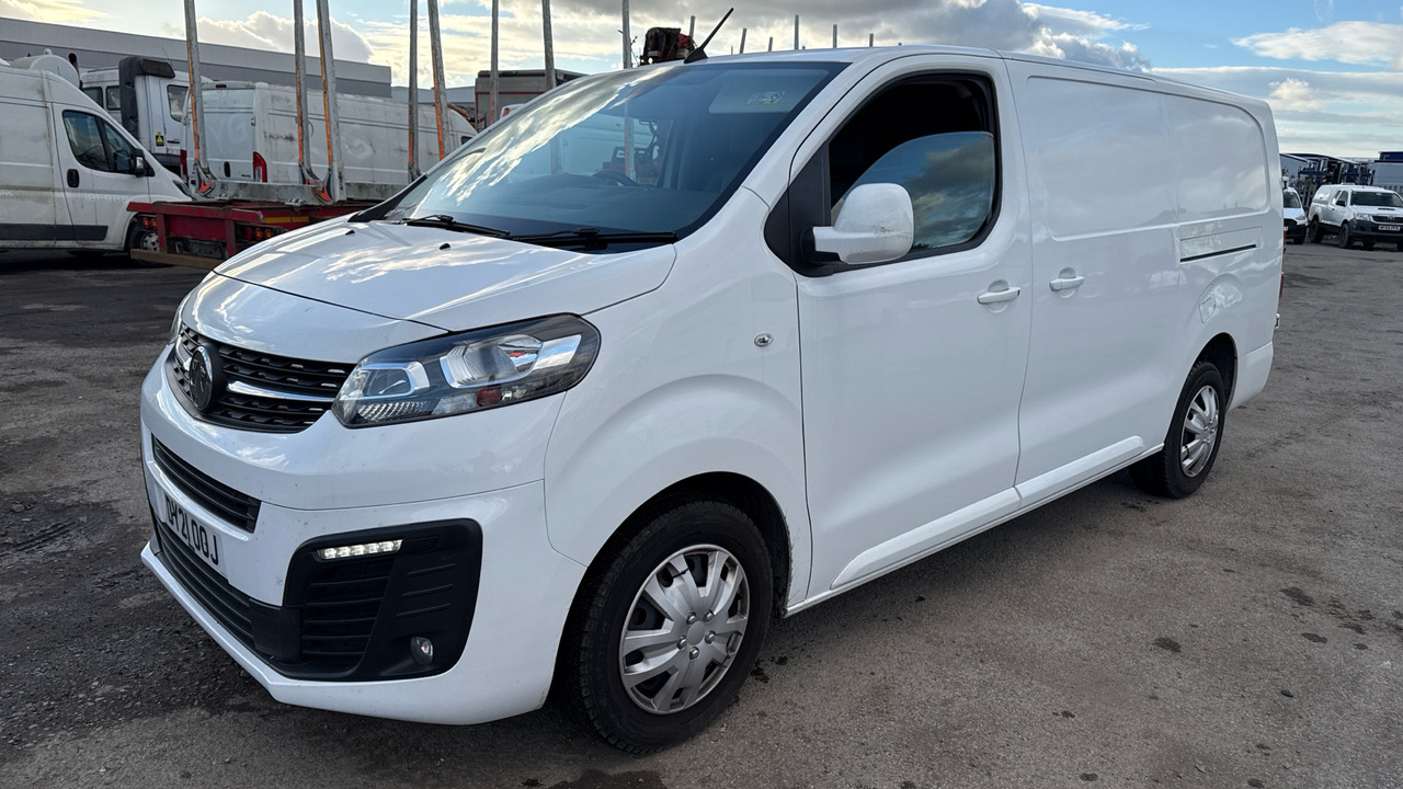 VAUXHALL VIVARO 2900 1.5d 100PS - Furgoneta pequeña: foto 2 VAUXHALL VIVARO 2900 1.5d 100PS - Furgoneta pequeña: foto 2