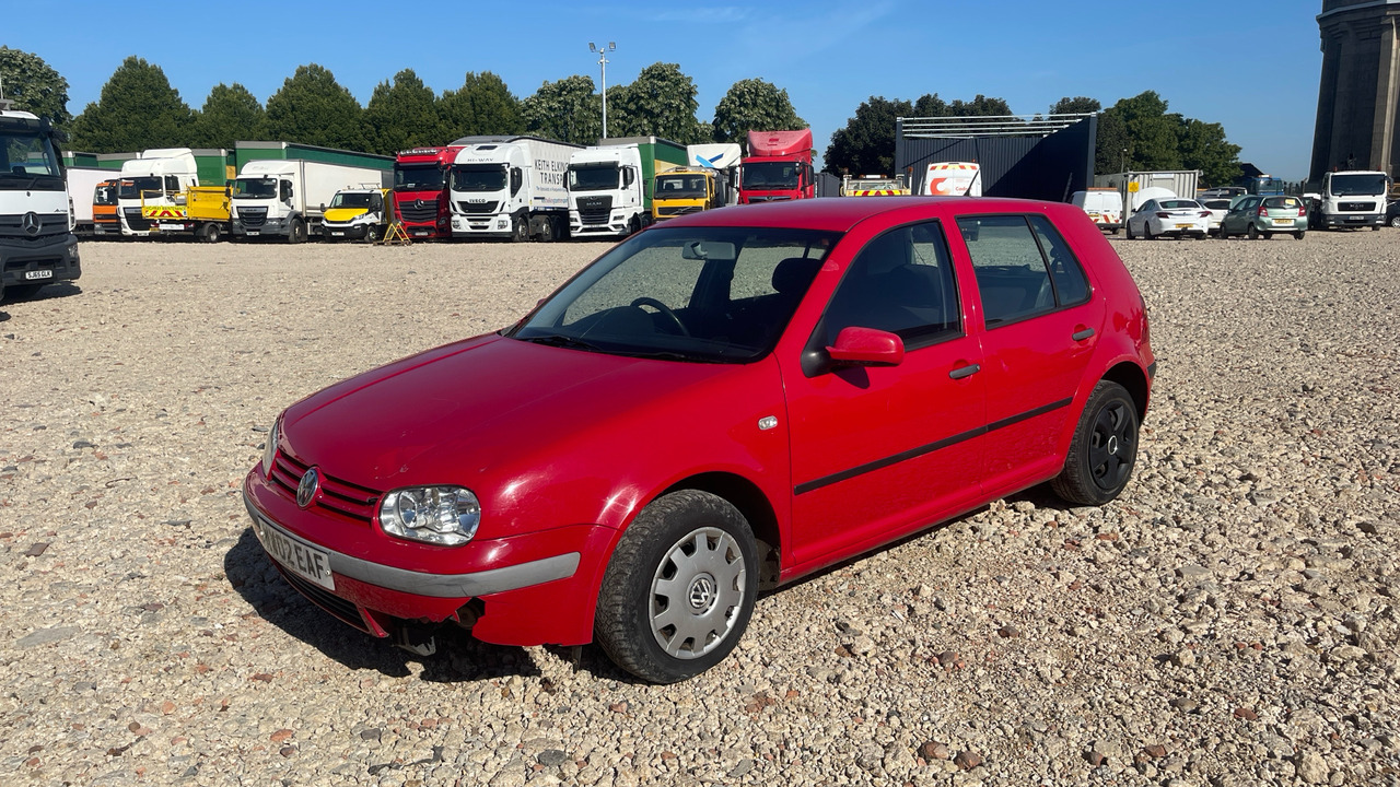 VOLKSWAGEN GOLF E - Hatchback: foto 2 VOLKSWAGEN GOLF E - Hatchback: foto 2