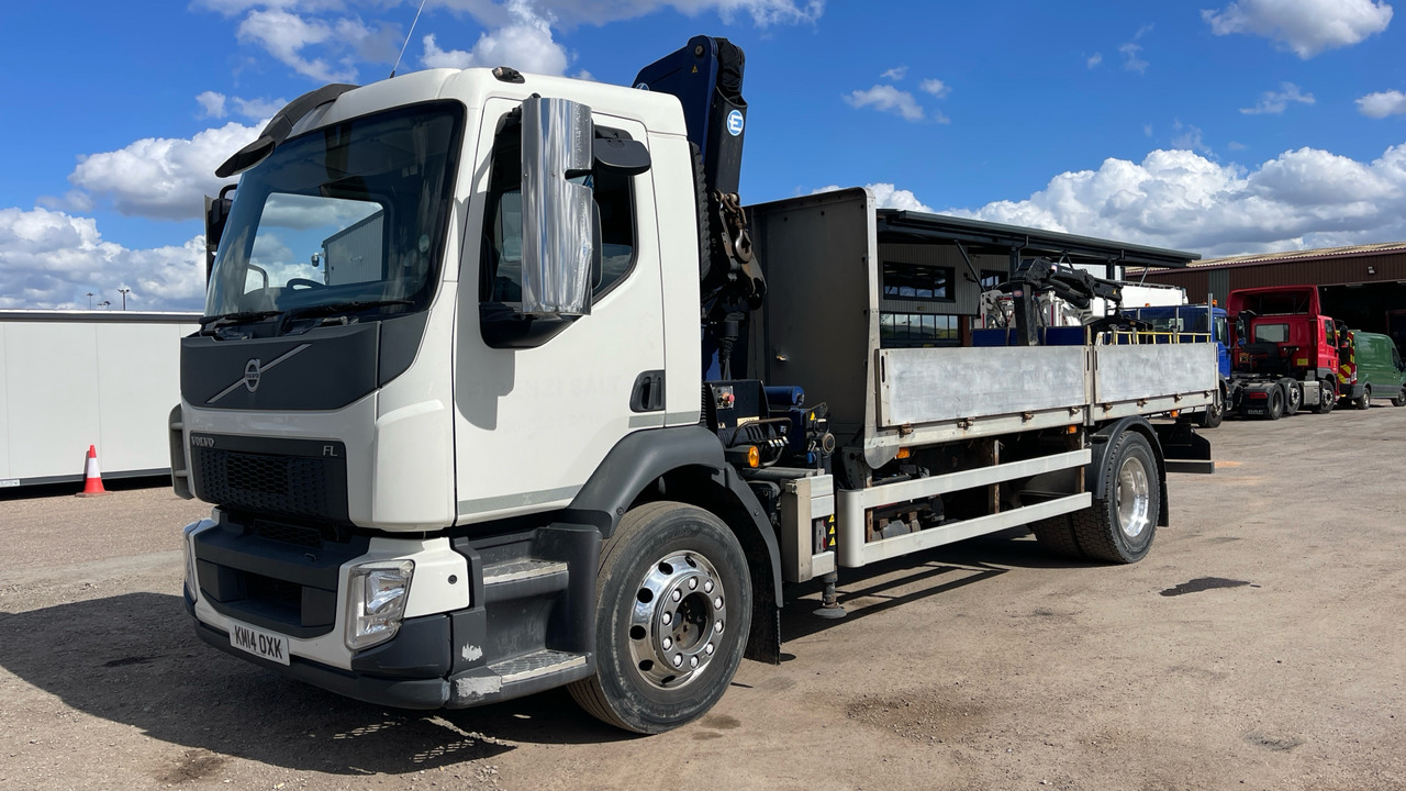 VOLVO FL - Camión caja abierta, Camión grúa: foto 2 VOLVO FL - Camión caja abierta, Camión grúa: foto 2