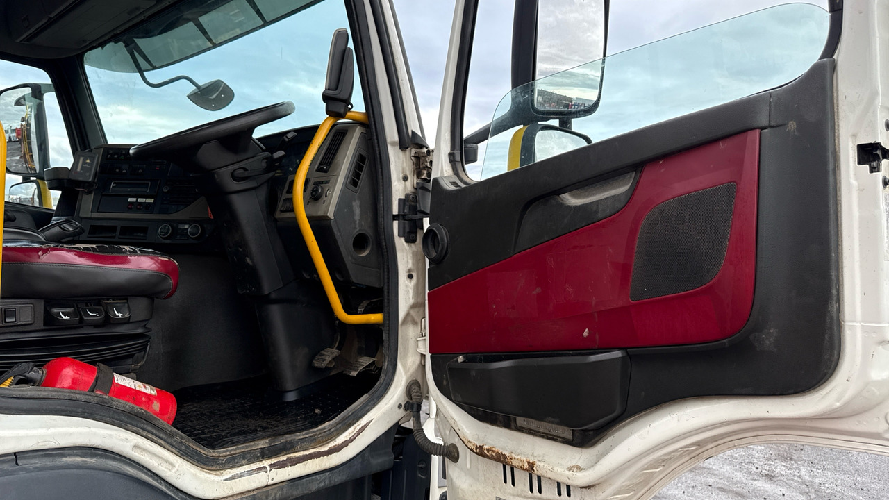 Volvo FM 410 - Camión volquete, Camión grúa: foto 5 Volvo FM 410 - Camión volquete, Camión grúa: foto 5