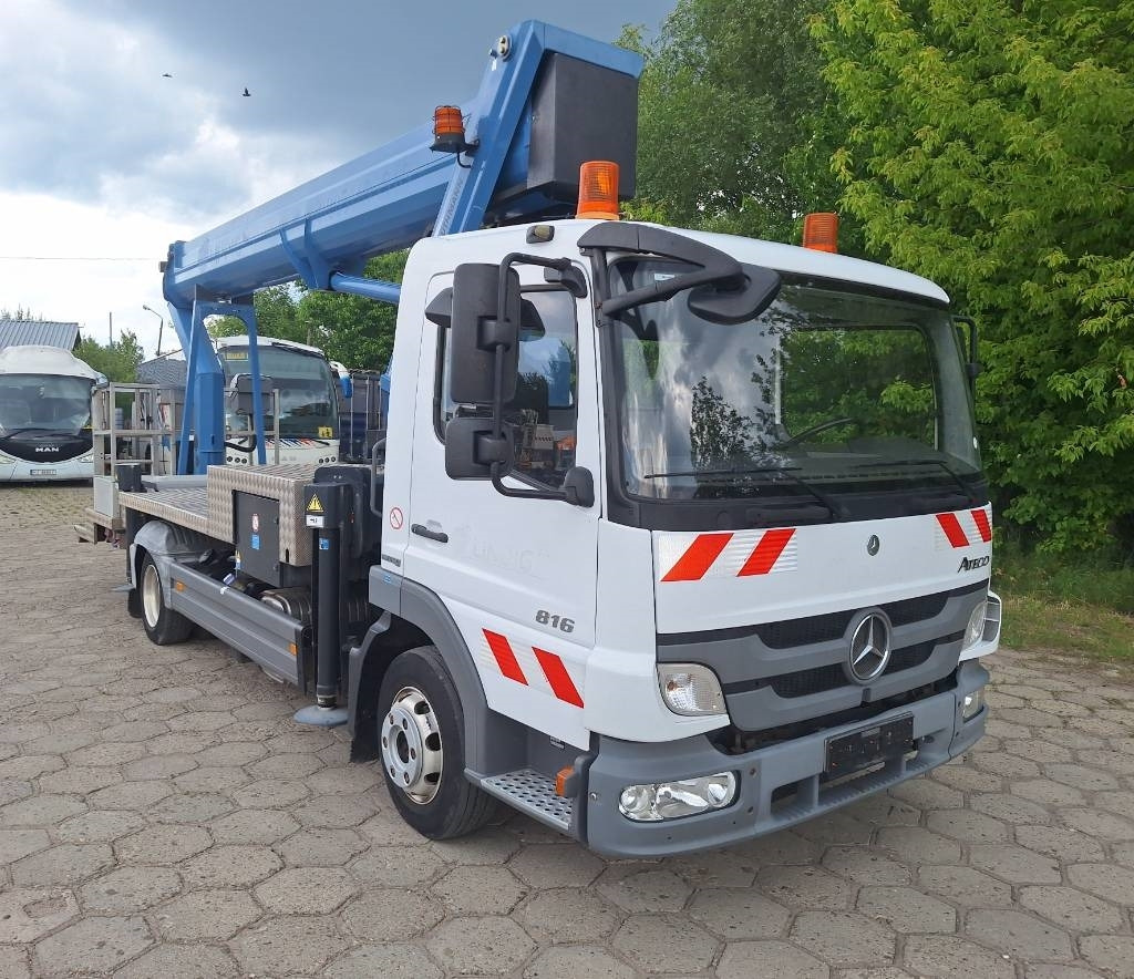 Mercedes-Benz Wumag WT 300 - Plataforma telescopica: foto 3 Mercedes-Benz Wumag WT 300 - Plataforma telescopica: foto 3