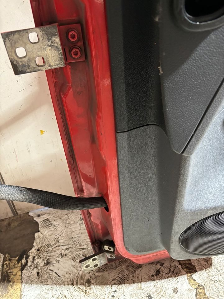 Atego Beifahrertür,rot,Innenverkleidung LN 21 - Puerta y piezas para Camión: foto 4 Atego Beifahrertür,rot,Innenverkleidung LN 21 - Puerta y piezas para Camión: foto 4
