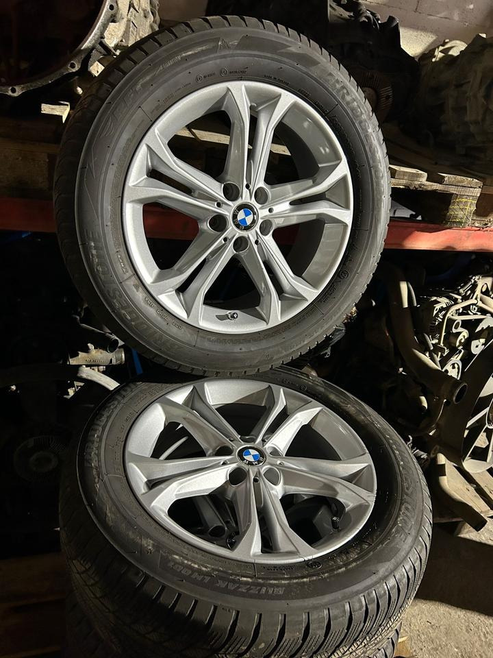 BMW X5 Winterreifen + Felgen 225/60R18 - Rueda completa para Coche: foto 1 BMW X5 Winterreifen + Felgen 225/60R18 - Rueda completa para Coche: foto 1