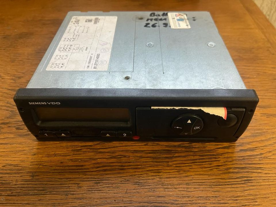 MAN TGA TGL Tachograph 81.27101-6550 - Tacógrafo para Camión: foto 1 MAN TGA TGL Tachograph 81.27101-6550 - Tacógrafo para Camión: foto 1