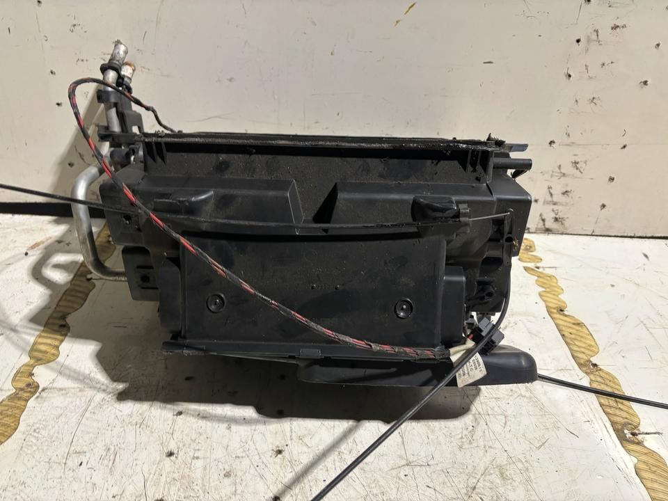 MAN TGL Innenraum Gebläse/Heizung 81.61900.6391 - Ventilador para Camión: foto 5 MAN TGL Innenraum Gebläse/Heizung 81.61900.6391 - Ventilador para Camión: foto 5