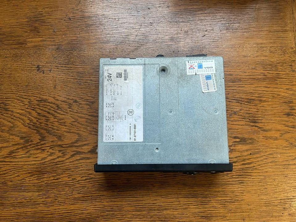 MAN TGX TGS TGA TGL Tachograph 81.27101-6561 - Tacógrafo para Camión: foto 4 MAN TGX TGS TGA TGL Tachograph 81.27101-6561 - Tacógrafo para Camión: foto 4