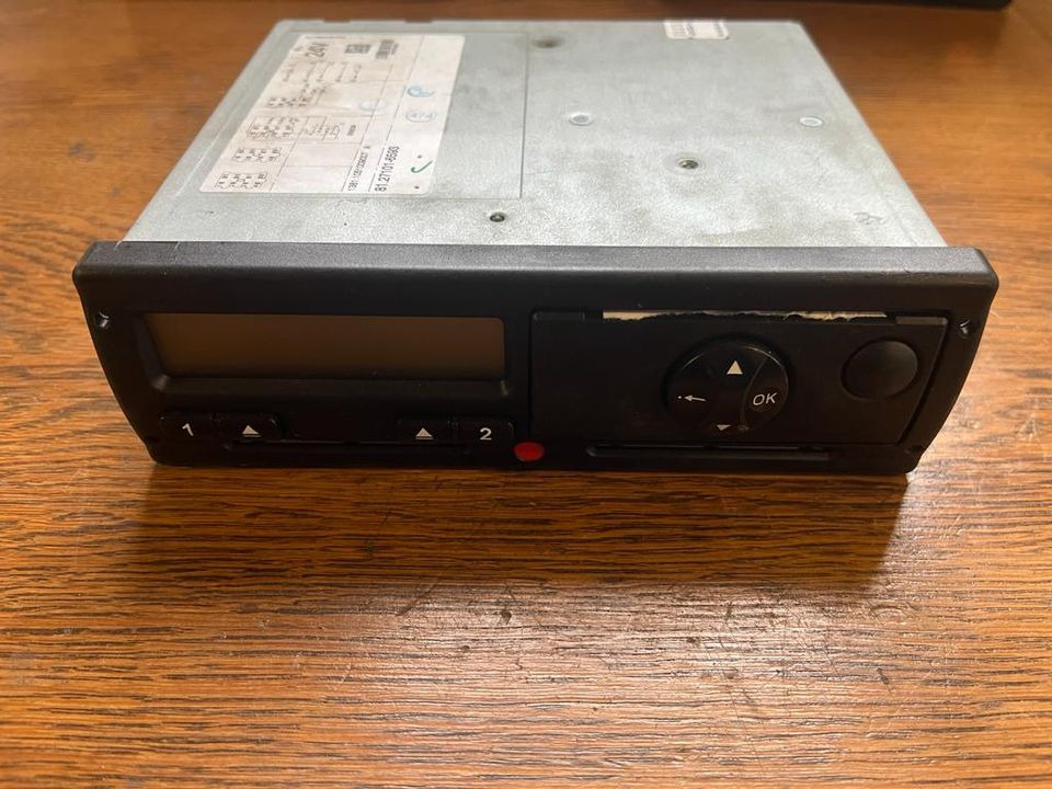 MAN TGX TGS TGA TGL Tachograph 81.27101-6593 - Tacógrafo para Camión: foto 1 MAN TGX TGS TGA TGL Tachograph 81.27101-6593 - Tacógrafo para Camión: foto 1
