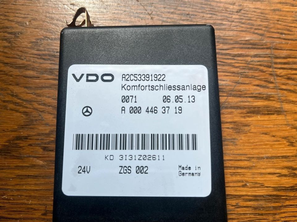 Mercedes Atego Komfortschliessanlage Steuergerät A0004463719 - Unidad de control para Camión: foto 2 Mercedes Atego Komfortschliessanlage Steuergerät A0004463719 - Unidad de control para Camión: foto 2