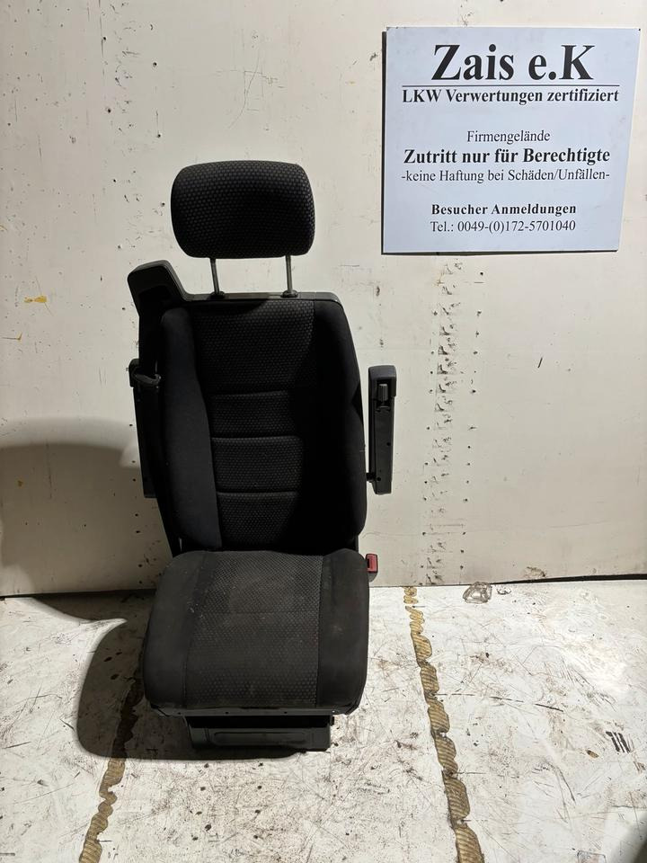 Mercedes-Benz Atego 3 Beifahrersitz - Asiento para Camión: foto 1 Mercedes-Benz Atego 3 Beifahrersitz - Asiento para Camión: foto 1
