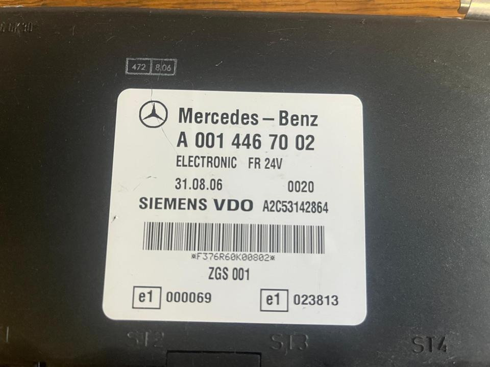 Mercedes VDO Elektronik FR Steuergerät A0014467002 - Unidad de control: foto 3 Mercedes VDO Elektronik FR Steuergerät A0014467002 - Unidad de control: foto 3