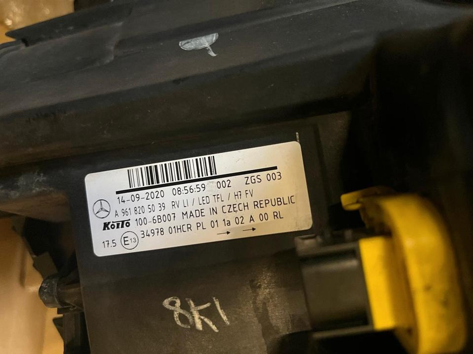 Mercedes Actros LED Scheinwerfer Vorne Links A9618205039 - Otros maquinaria: foto 3 Mercedes Actros LED Scheinwerfer Vorne Links A9618205039 - Otros maquinaria: foto 3