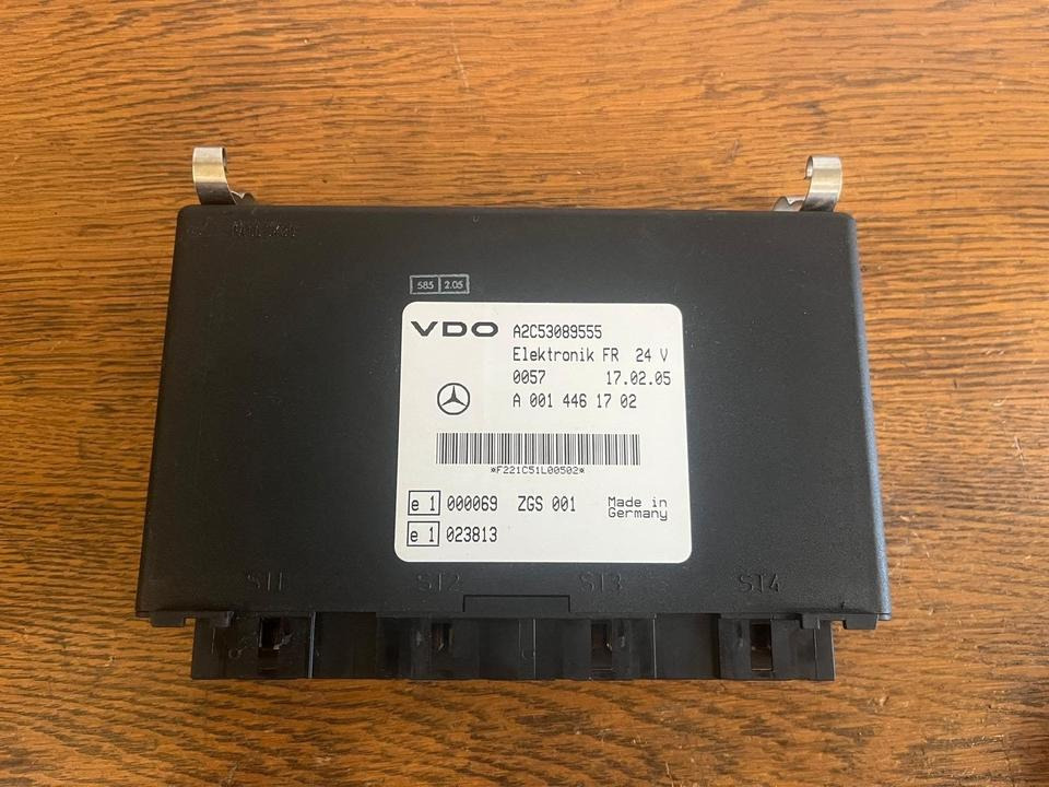Mercedes VDO Elektronik FR Steuergerät A0014461702 - Recambio: foto 2 Mercedes VDO Elektronik FR Steuergerät A0014461702 - Recambio: foto 2