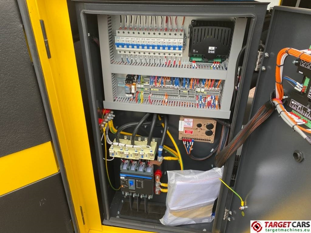 Generador industriale nuevo Atlas Copco QES100 Diesel 100KVA Generator 400/230V Unused: foto 16
