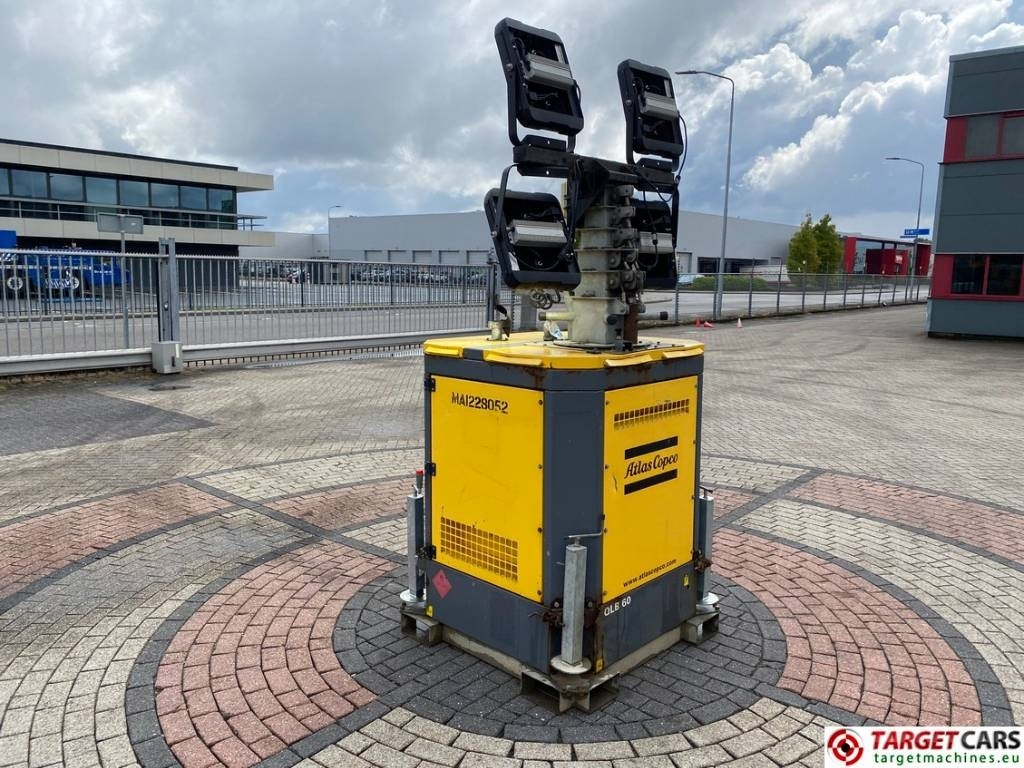 Atlas Copco QLB60 Tower Light 4x 320W Led - Torre de iluminación: foto 4 Atlas Copco QLB60 Tower Light 4x 320W Led - Torre de iluminación: foto 4