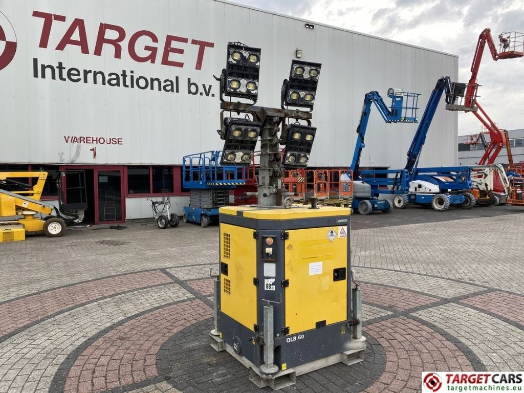 Atlas Copco QLB60 Tower Light 4x350W - Torre de iluminación: foto 1 Atlas Copco QLB60 Tower Light 4x350W - Torre de iluminación: foto 1