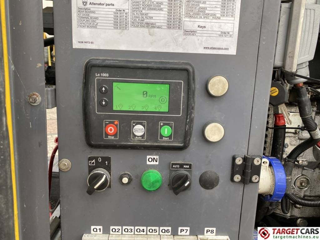 Torre de iluminación Atlas Copco QLB60 Tower Light 4x350W: foto 8 Torre de iluminación Atlas Copco QLB60 Tower Light 4x350W: foto 8