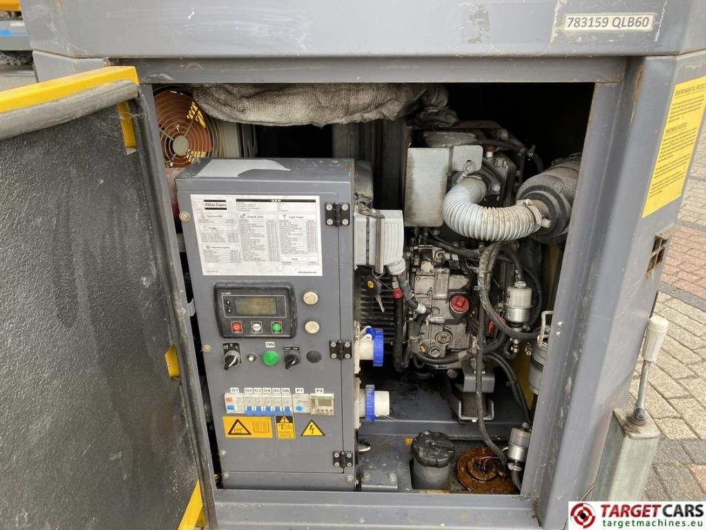 Torre de iluminación Atlas Copco QLB60 Tower Light 4x350W: foto 11 Torre de iluminación Atlas Copco QLB60 Tower Light 4x350W: foto 11