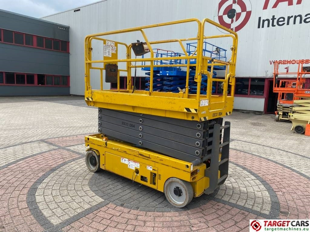 GMG 3346-ED Electric Scissor Work LIft 1200cm - Plataforma de tijeras: foto 4 GMG 3346-ED Electric Scissor Work LIft 1200cm - Plataforma de tijeras: foto 4