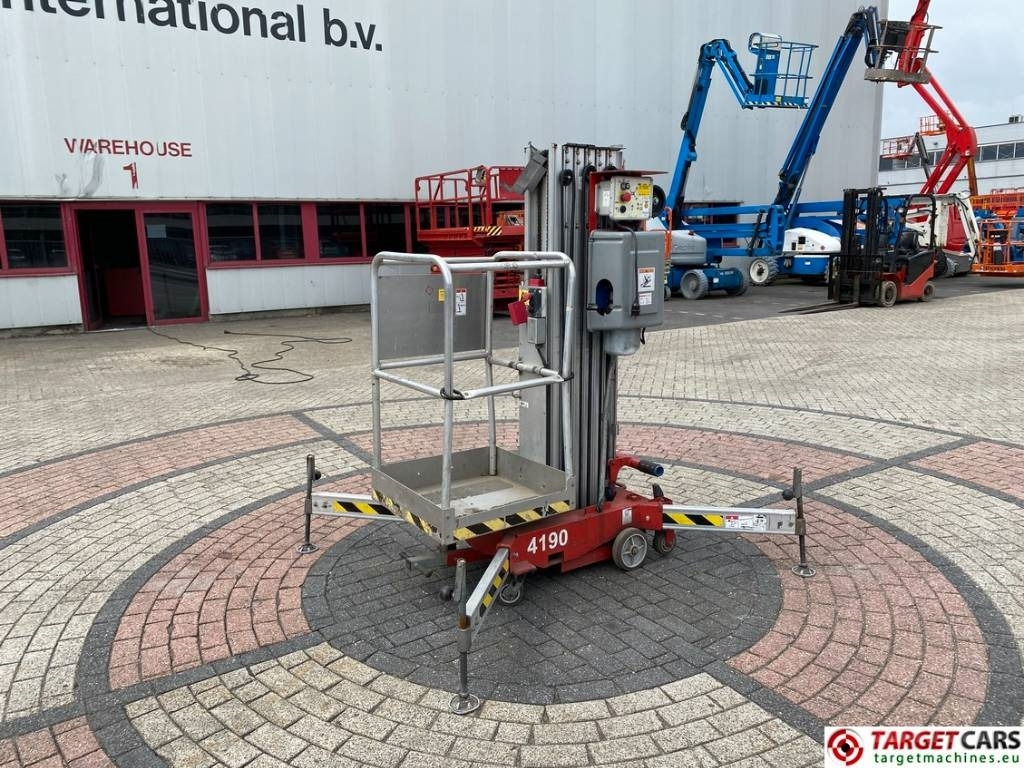 Genie AWP-30S Electric AC Vertical Mast Work Lift 1100cm - Plataforma de mástil vertical: foto 1 Genie AWP-30S Electric AC Vertical Mast Work Lift 1100cm - Plataforma de mástil vertical: foto 1