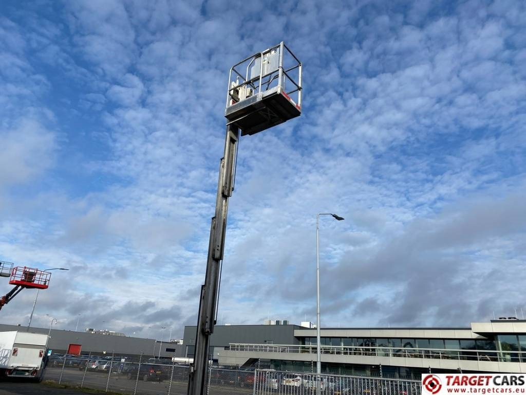 Plataforma de mástil vertical Genie GR-20 RunAbout Electric Vertical Mast Lift 802cm: foto 26 Plataforma de mástil vertical Genie GR-20 RunAbout Electric Vertical Mast Lift 802cm: foto 26