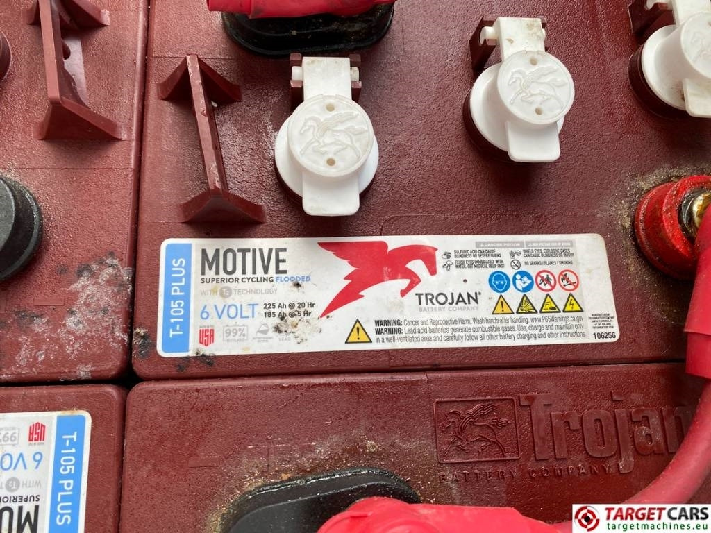 Plataforma de mástil vertical Genie GR15 RunAbout Electric Vertical Mast Lift 652cm: foto 25